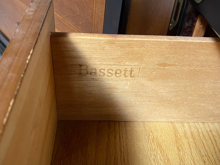 Pair Of Bassett Chinoiserie Side Tables 25W X 15D X 23H [Photo 6]