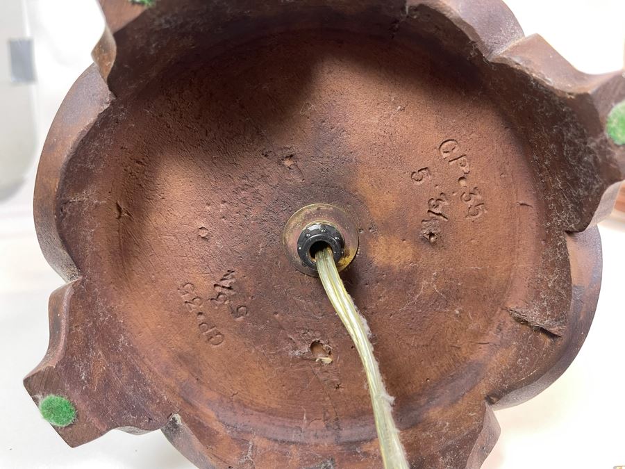 Pair Of White Chinoiserie Table Lamps 29H [Photo 6]