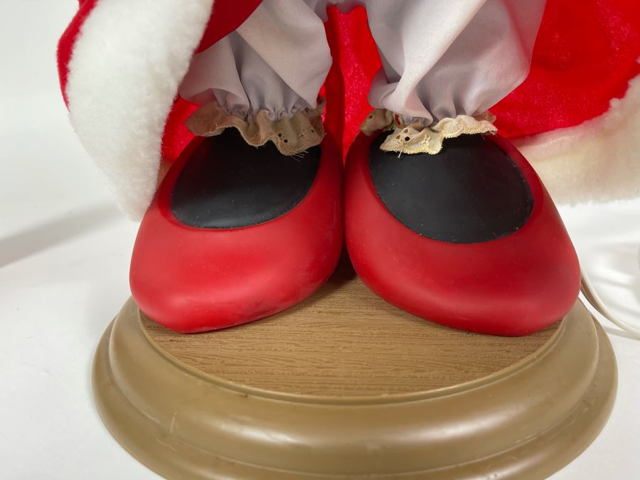 Animated Minnie Mouse Figure By Mickey Unlimited Titled Santa's Best 26H [Photo 9]