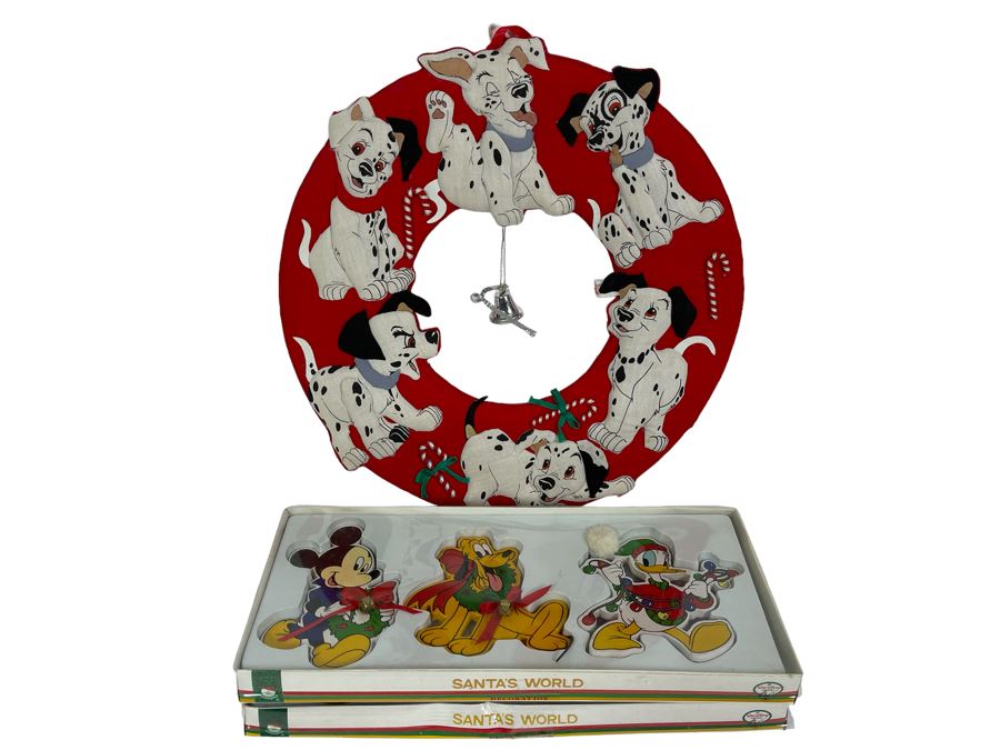 Disney's 101 Dalmations Wreath And (2) New Boxes Of Disney Ornaments From Santa's World
