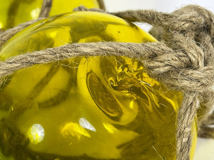 Seven Colored Glass Fishing Floats Of Various Sizes [Photo 11]