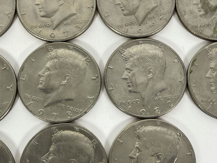 (19) Kennedy Half Dollars From 1971-1982 [Photo 10]
