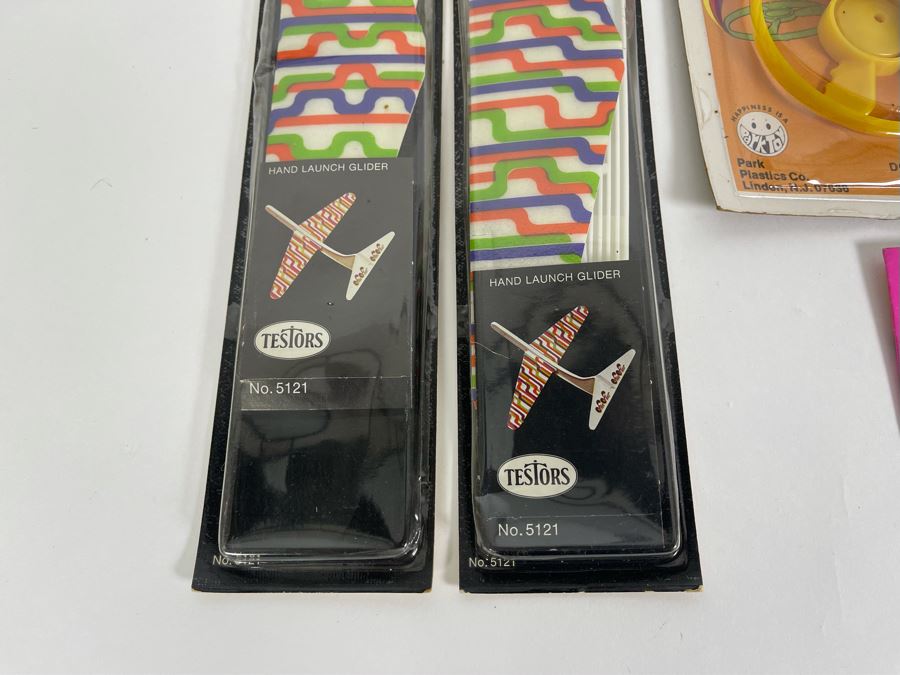 Vintage New Old Stock Toys [Photo 9]