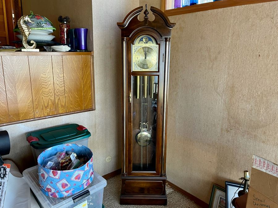 Seth Thomas Grandfather Clock 20W X 10D X 75H [Photo 7]