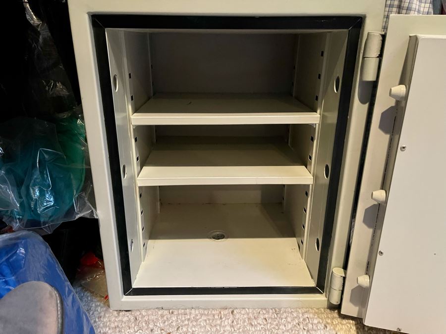 Rhino Safe Model RFB28 21W X 21D X 26H Retails $680 [Photo 4]