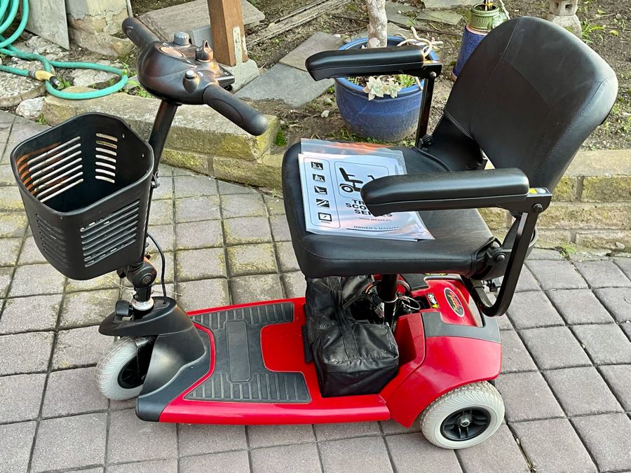 Travel Pro Travel Scooter Series Non-Medical Model SC36/MM336 Rarely Used [Photo 2]