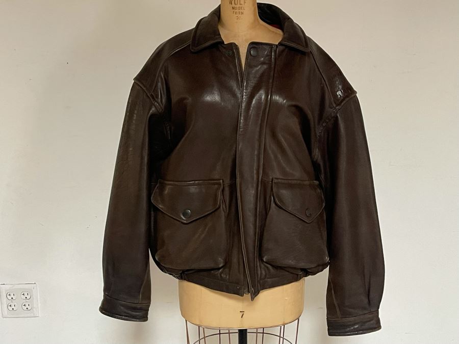 Men's Leather Nautica Jacket Size 44 [Photo 3]