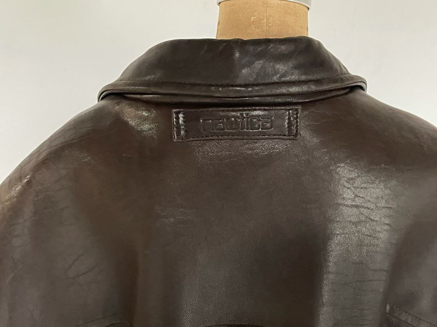 Men's Leather Nautica Jacket Size 44 [Photo 5]
