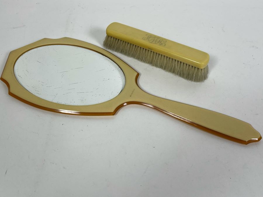 Vintage Vanity Hand Held Mirror 15L And Brush 7L [Photo 2]