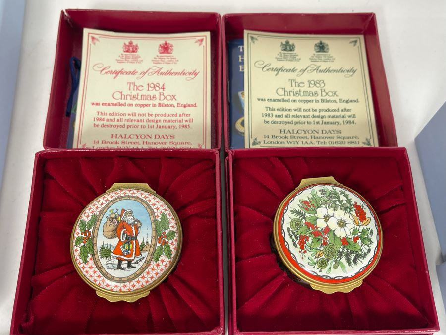 Pair Of Halcyon Days Christmas Boxes With Original Boxes From 1983 & 1984 Plus Buckingham Palace Diamond Jubilee English Cup And Plate From 2012 With Original Boxes [Photo 10]