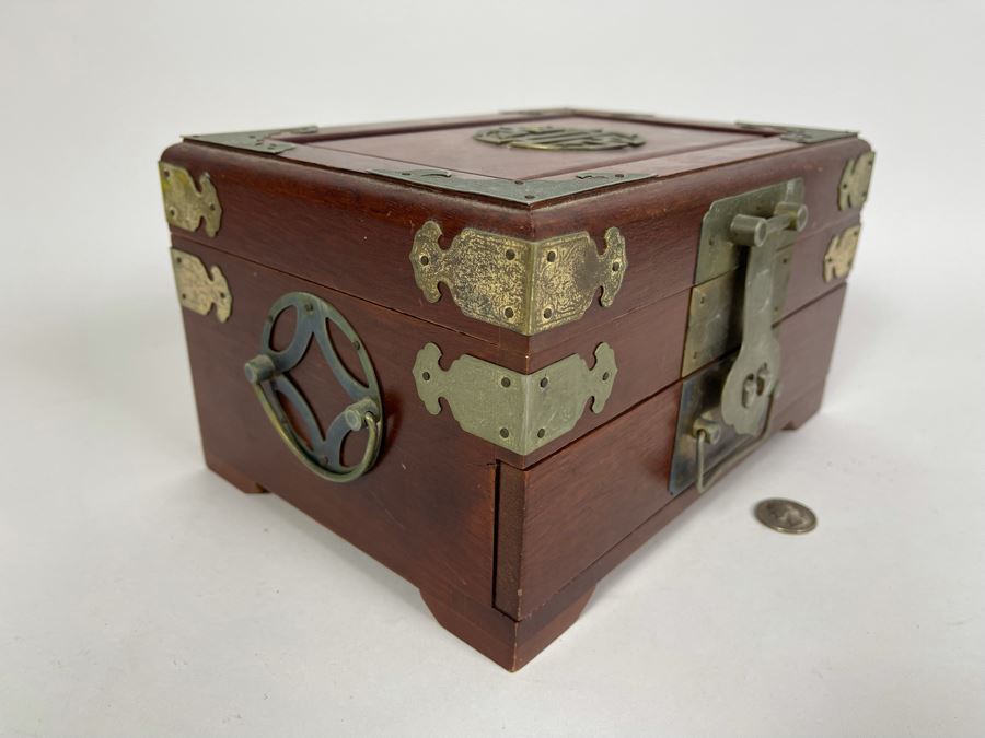 Vintage Chinese Jewelry Box With Brass Ornamentation 10W X 7D X 5.5H [Photo 6]