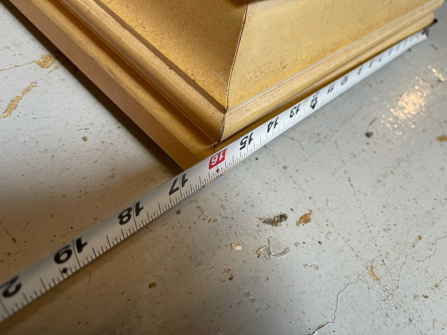 Pulaski Furniture Curio Display Cabinet With Side Glass Doors 41W X 16.5D X 80.5H [Photo 8]