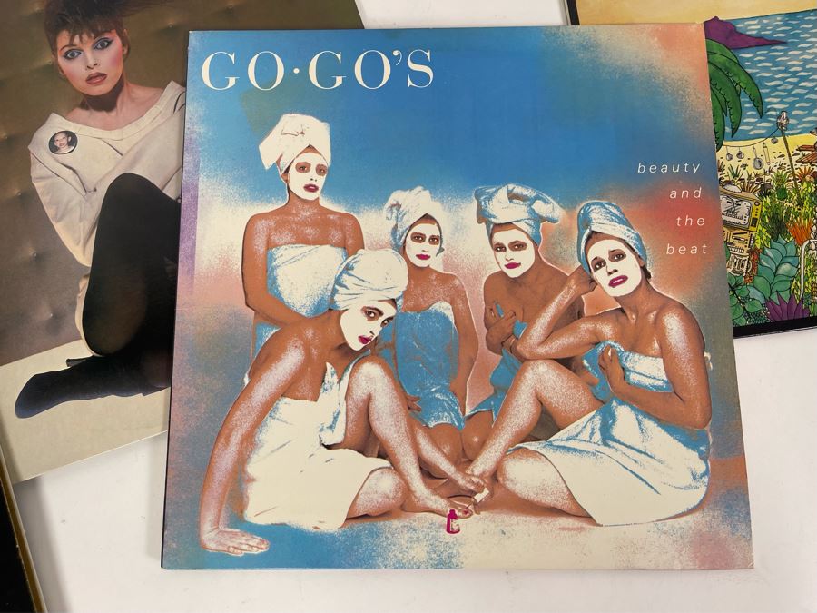 Collection Of Original Vintage Vinyl Records [Photo 10]