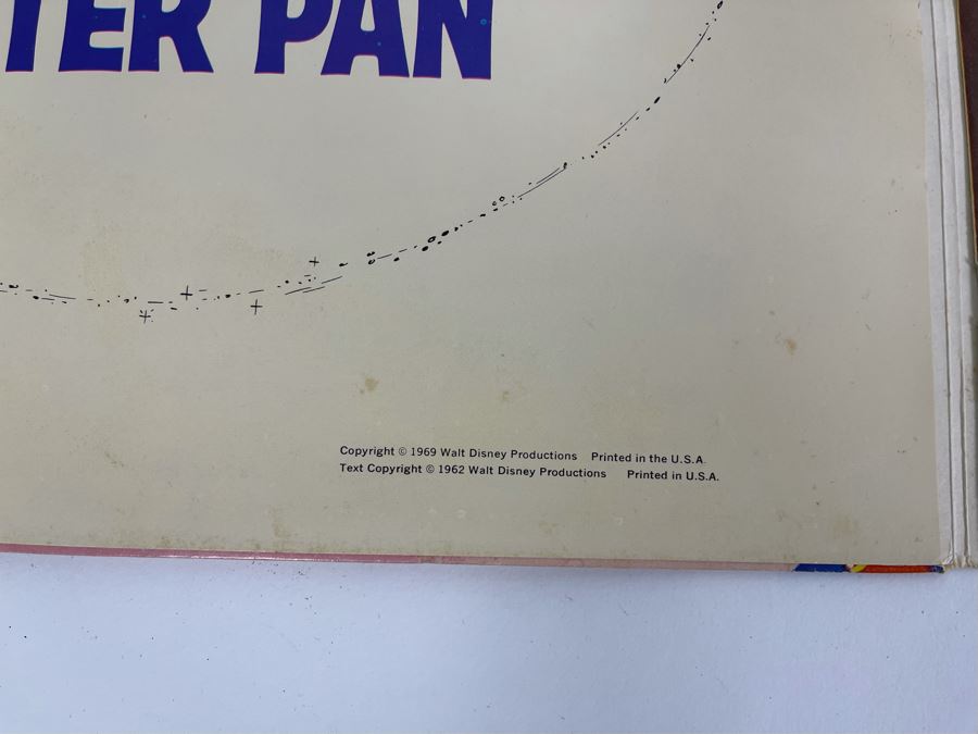 Vintage Disneyland Record Walt Disney Story and Songs From Peter Pan With Illustrated Book [Photo 5]