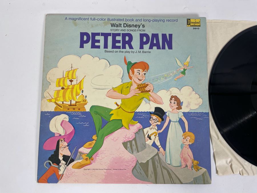 Vintage Disneyland Record Walt Disney Story and Songs From Peter Pan With Illustrated Book [Photo 2]