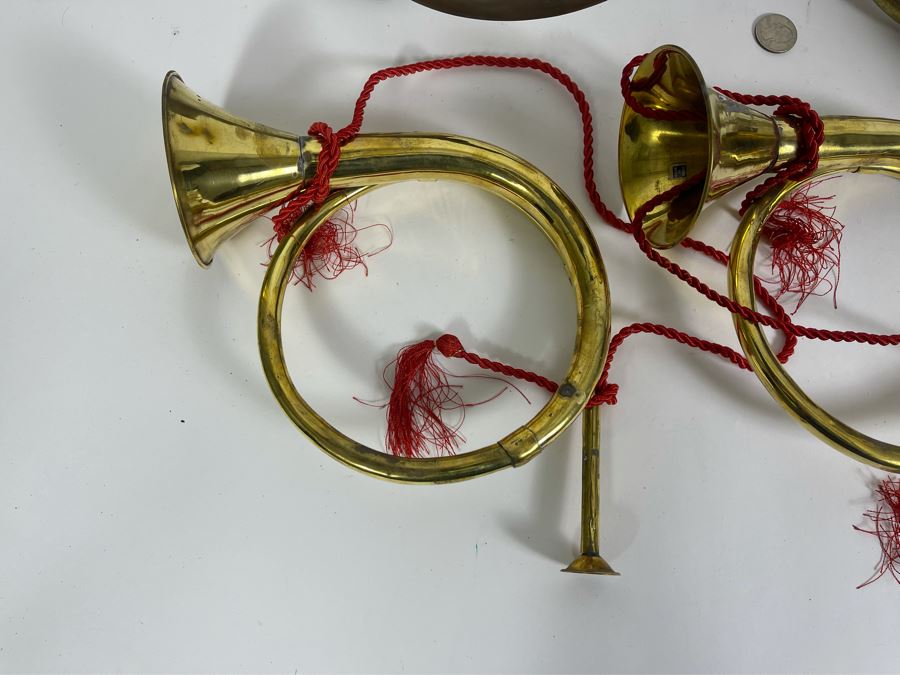 Six Decorative Brass Horns [Photo 4]