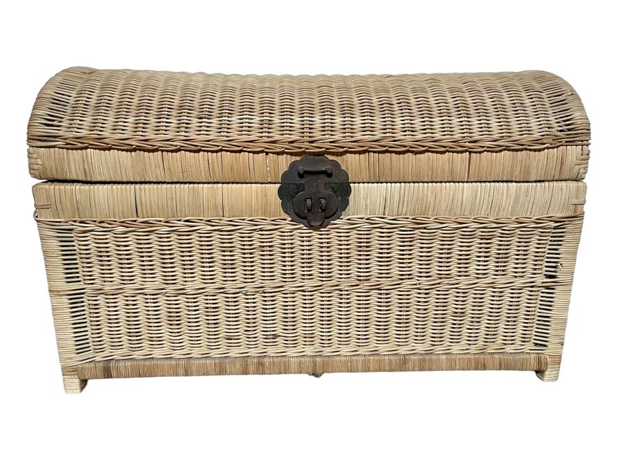 Vintage Woven Wicker Domed Trunk 31W X 16D X 19H [Photo 1]