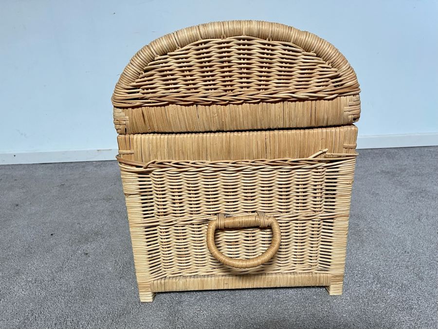Vintage Woven Wicker Domed Trunk 31W X 16D X 19H [Photo 5]