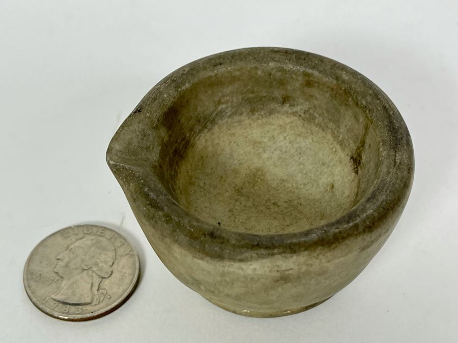 Antique Wedgwood English Mortar & Pestle Set Signed [Photo 7]