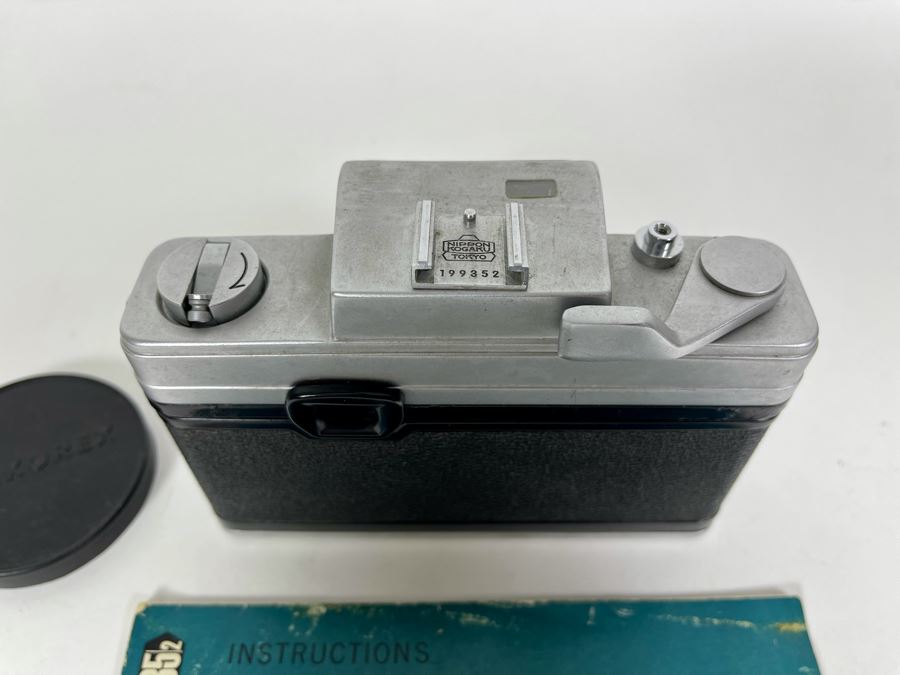 Vintage Nikkorex Japanese Film Camera With Manual [Photo 6]