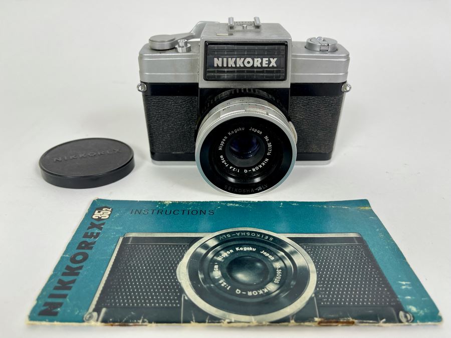 Vintage Nikkorex Japanese Film Camera With Manual [Photo 2]
