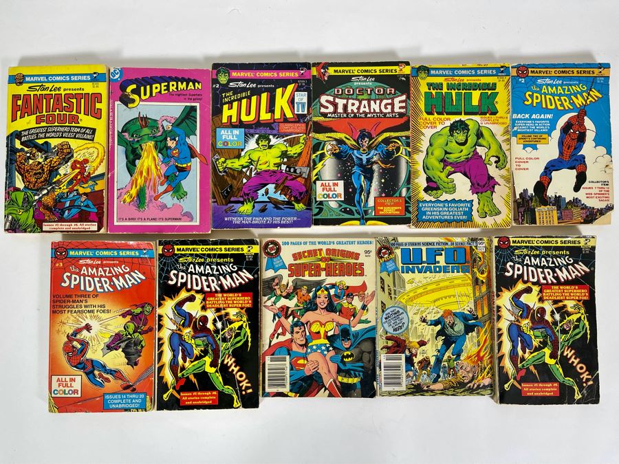 (11) Paperback Marvel / DC Comic Books Spider-Man, Hulk, Doctor Strange, Superman, Fantastic Four [Photo 2]