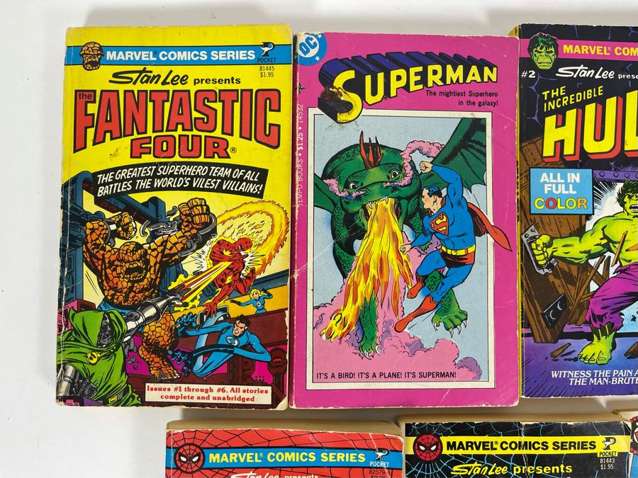 (11) Paperback Marvel / DC Comic Books Spider-Man, Hulk, Doctor Strange, Superman, Fantastic Four [Photo 3]