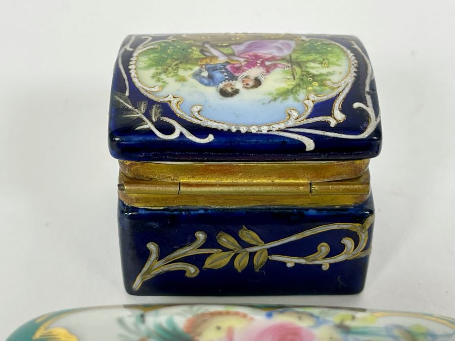 Pair Of Hand Painted Vintage English Porcelain Boxes [Photo 8]
