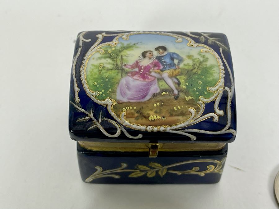 Pair Of Hand Painted Vintage English Porcelain Boxes [Photo 6]