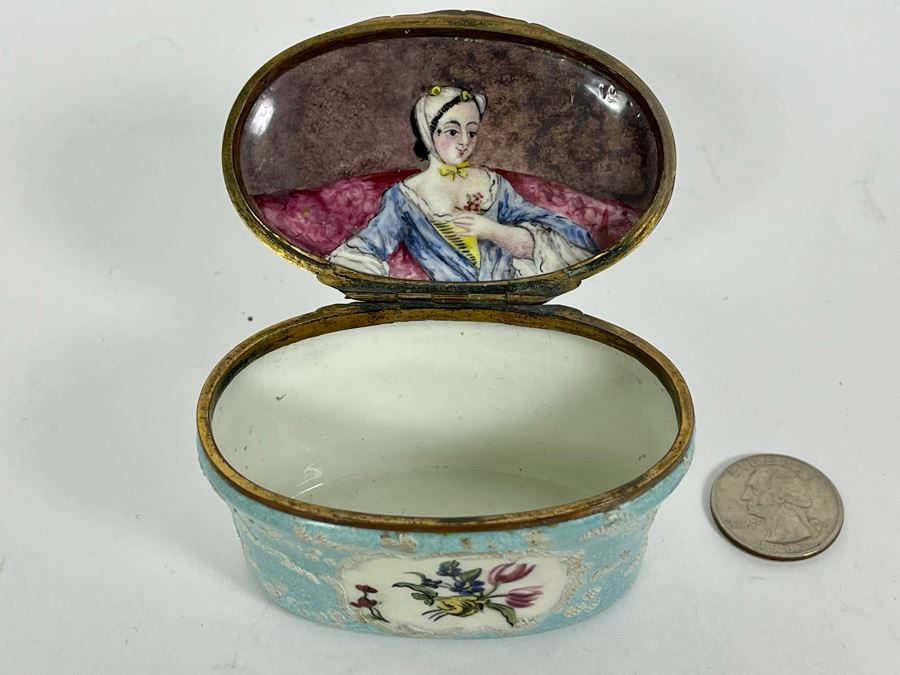 Antique English Hand Painted Enamel Box 3W X 2D X 2H [Photo 7]