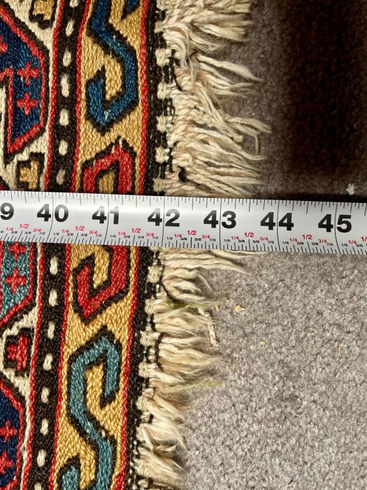 Vintage Hand Woven Wool Prayer Rug Made In Iran 23 X 43 (Note Middle Of ...