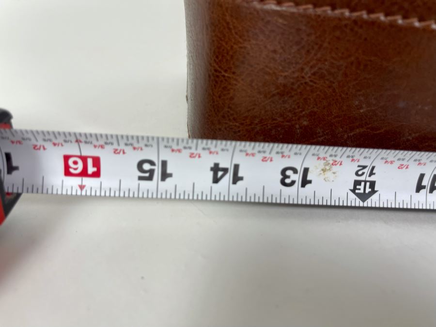 Leather Doctors Bag With Key 14.5W X 7D X 8.5H [Photo 12]