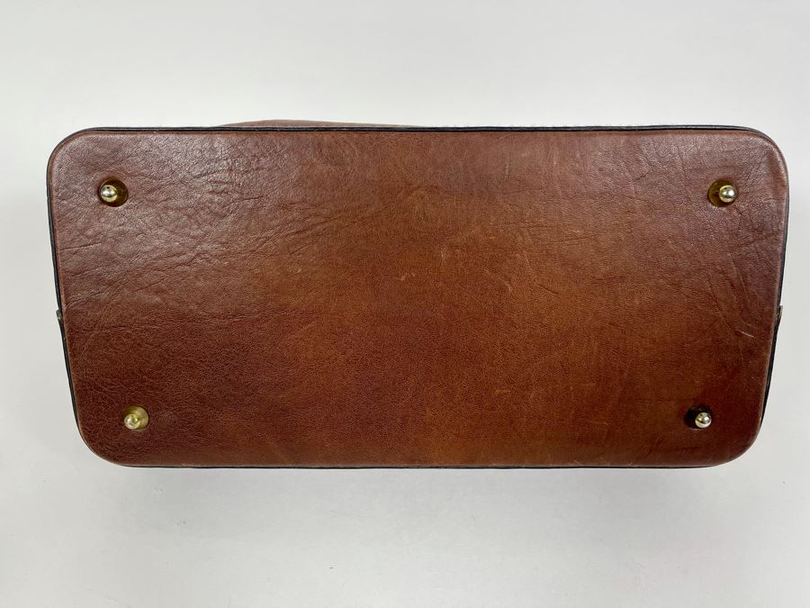 Leather Doctors Bag With Key 14.5W X 7D X 8.5H [Photo 7]