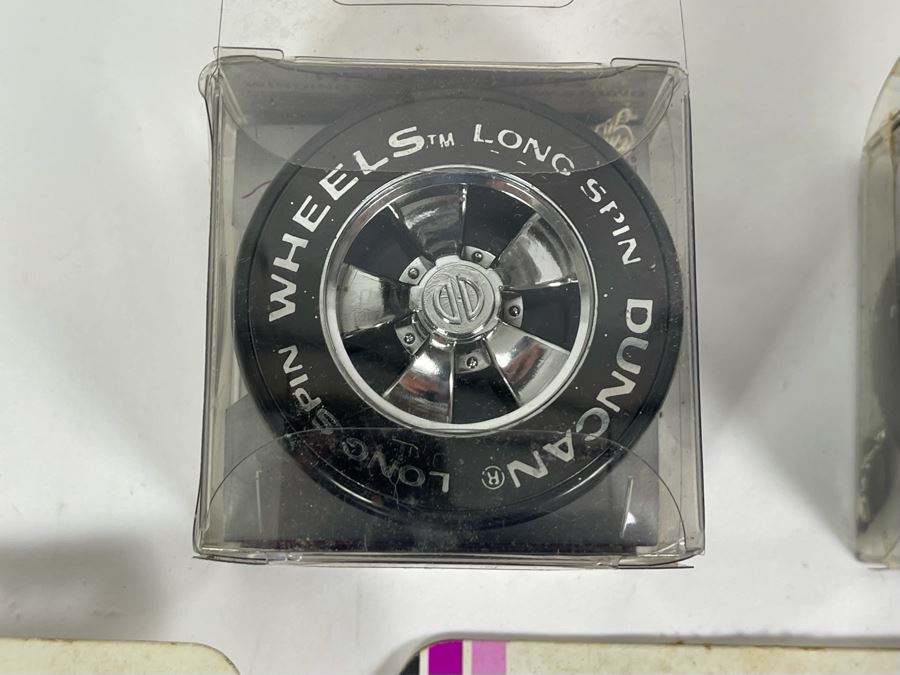 Vintage Original New Old Stock DUNCAN Yo-Yos: (2) DUNCAN Jewel, (1) DUNCAN Glow Imperial And (2) DUNCAN Long Spin Wheels [Photo 7]