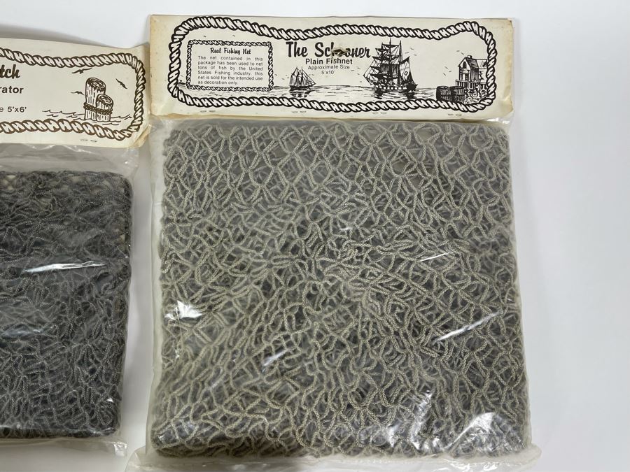 Vintage New Old Stock Fish Net / Ocean Treasures Decor [Photo 4]