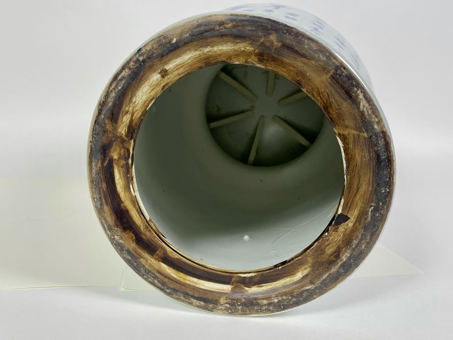 Chinese Porcelain Garden Stool 9.5W X 15.5H [Photo 9]