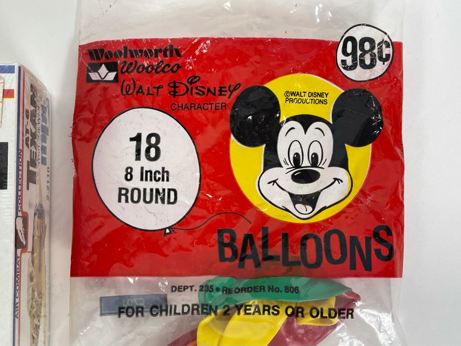 Vintage Dapper Dan Teaching Doll, New Coca-Cola Playing Cards, New Model Airplane, Sesame Street Cloth Book And New Walt Disney Character Balloons [Photo 10]