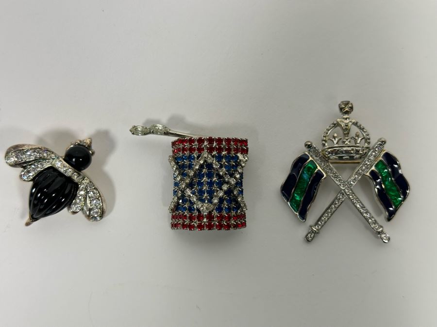 Costume Jewelry Lot Including Bauer Drum And Carolee Flags [Photo 2]