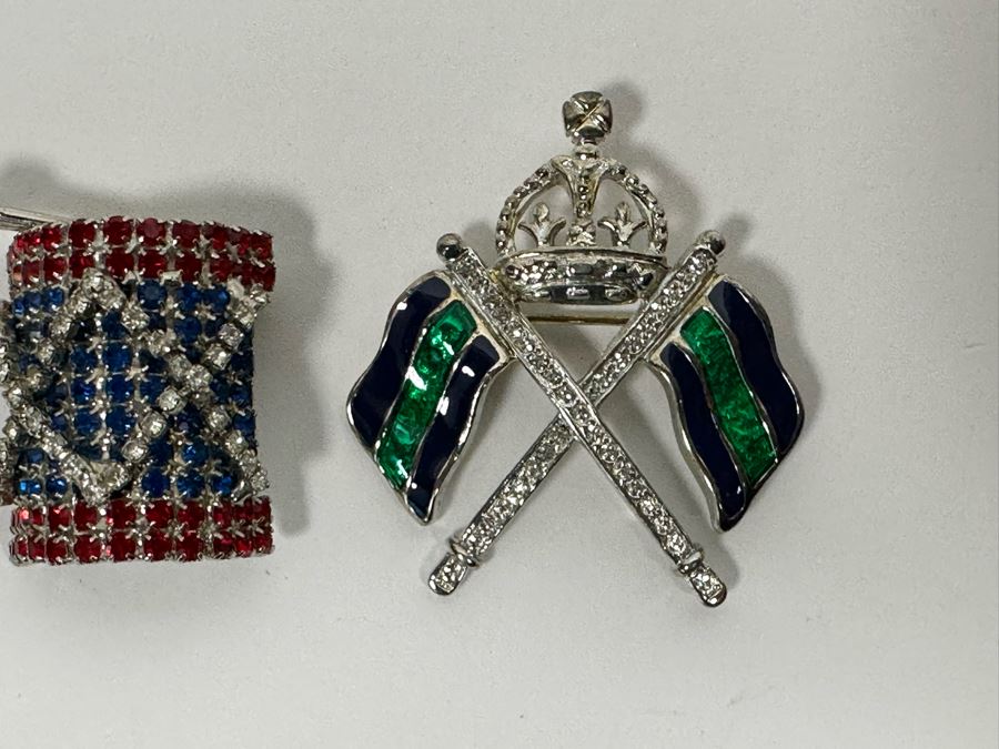 Costume Jewelry Lot Including Bauer Drum And Carolee Flags [Photo 6]