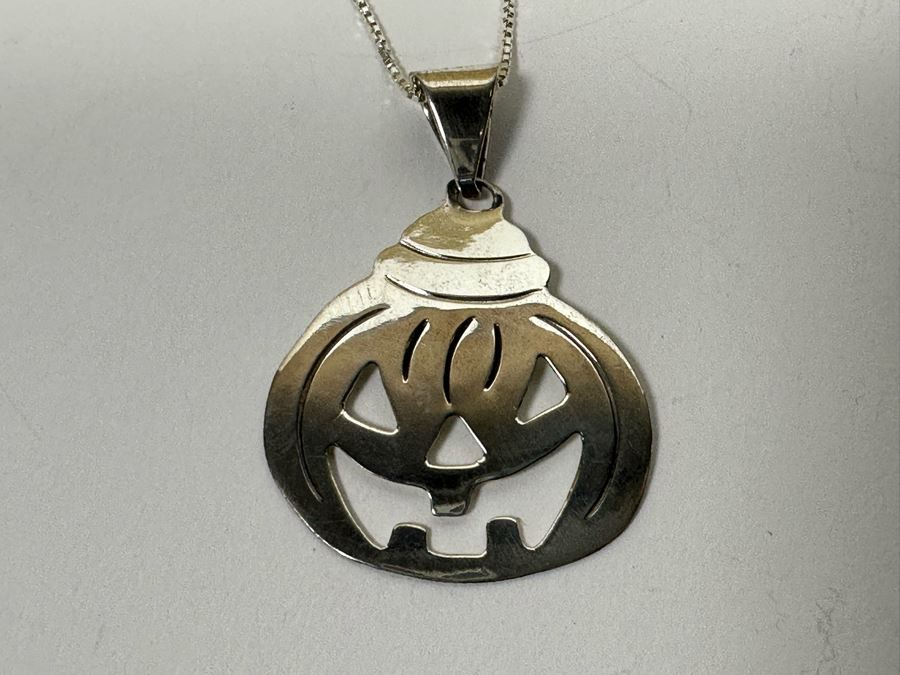 Sterling Silver Jack-O'-Lantern Pendant With Sterling 24' Chain 7.3g [Photo 5]