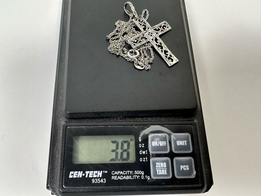 Sterling Silver Cross Pendant With Sterling 18' Chain Necklace 3.8g [Photo 6]