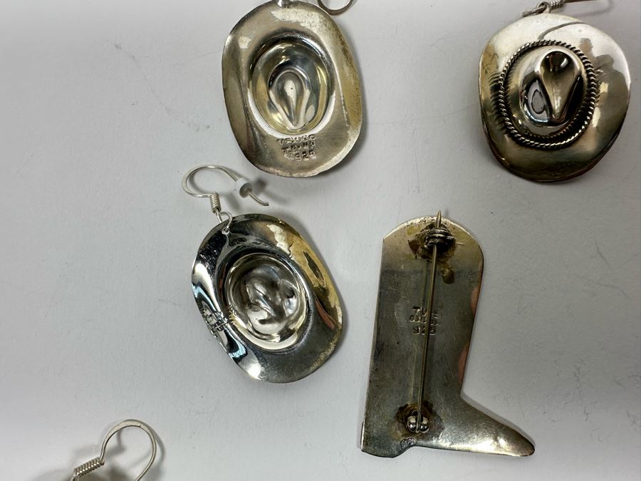 Two Pair Of Sterling Silver Cowboy Hat Earrings And Cowboy Boot Pin Brooch 31.5g [Photo 6]