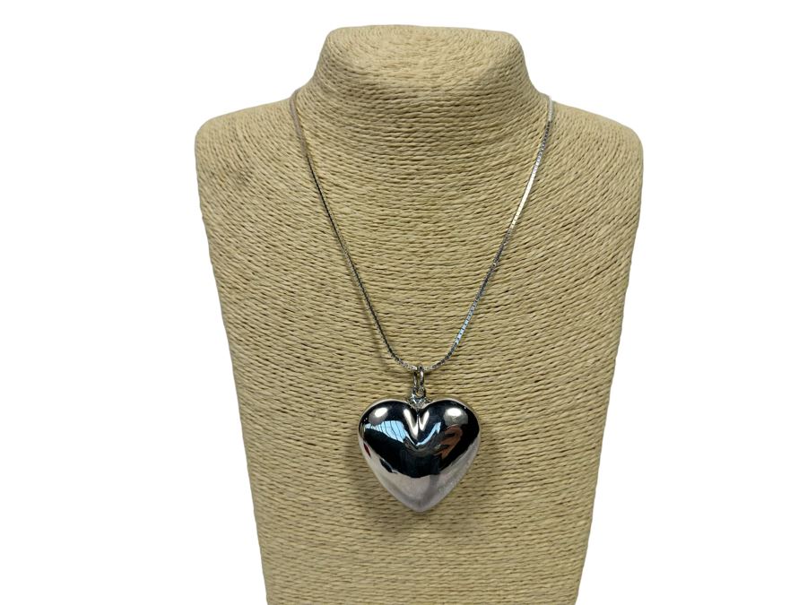 Large Sterling Silver Heart Pendant With Sterling 17' Chain Necklace 35.1g [Photo 1]