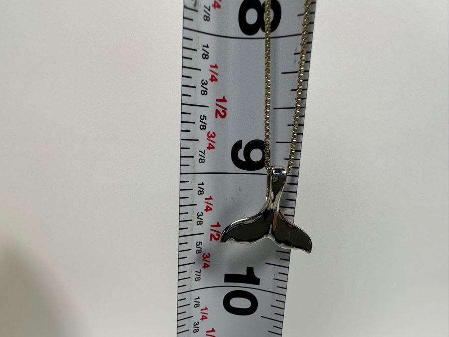 Sterling Silver Whale Tail Pendant With 18' Sterling Chain Necklace 2.9g [Photo 6]