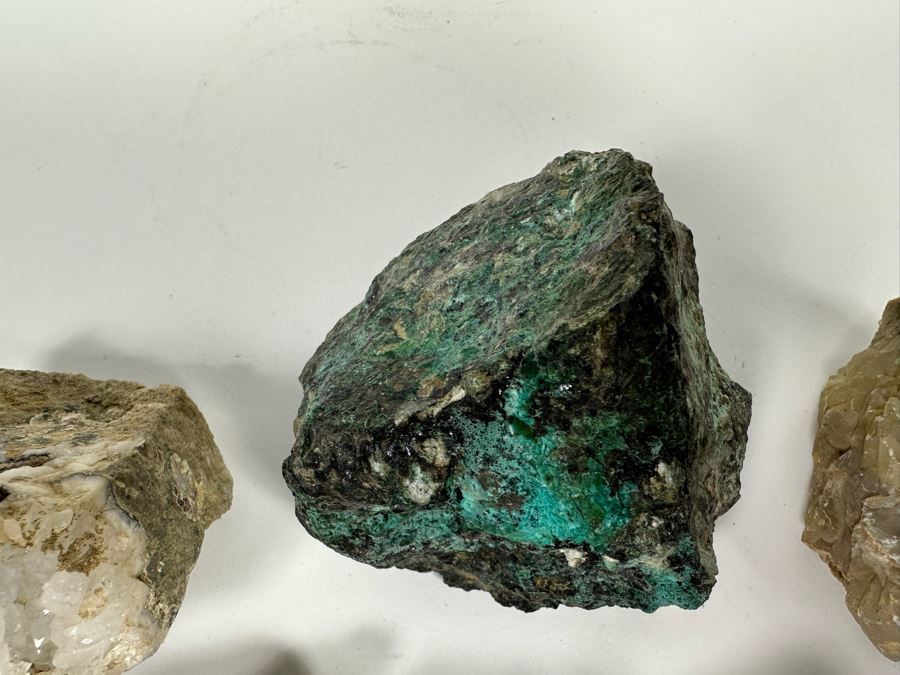 Collection Of Rocks, Minerals, Fossilized Wood And Semi-Precious Stones In Matrix - See Photos [Photo 21]