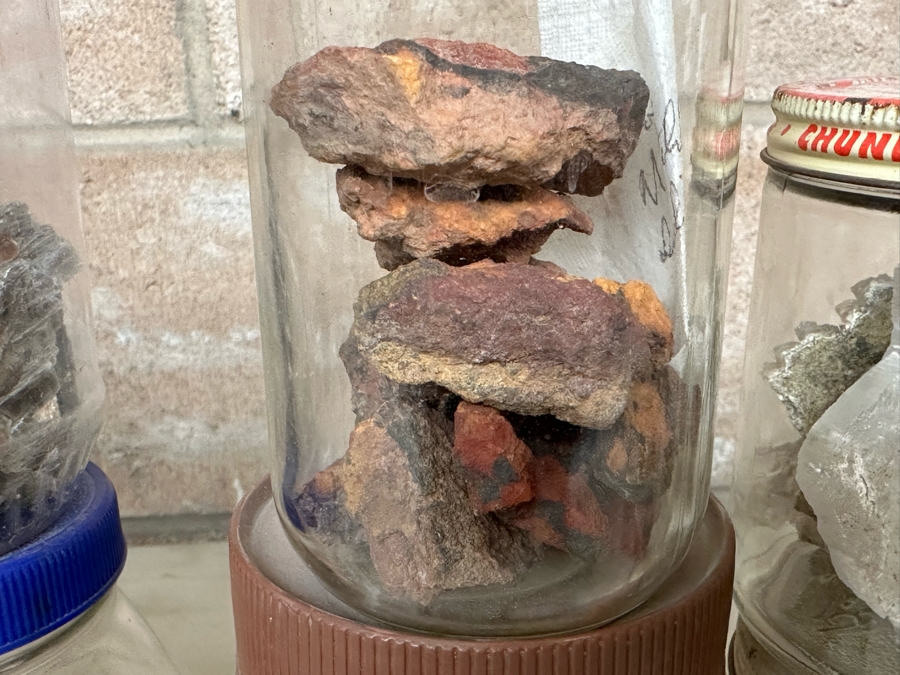 Collection Of Mined Minerals, Rocks, Turquoise From Various Mines And Sites - See Photos [Photo 38]