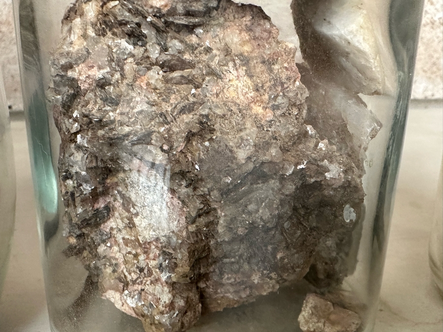 Collection Of Mined Minerals, Rocks, Turquoise From Various Mines And Sites - See Photos [Photo 36]