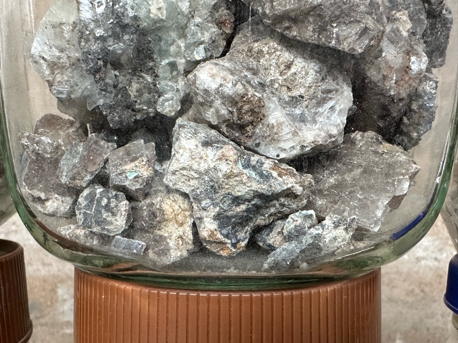 Collection Of Mined Minerals, Rocks, Turquoise From Various Mines And Sites - See Photos [Photo 11]