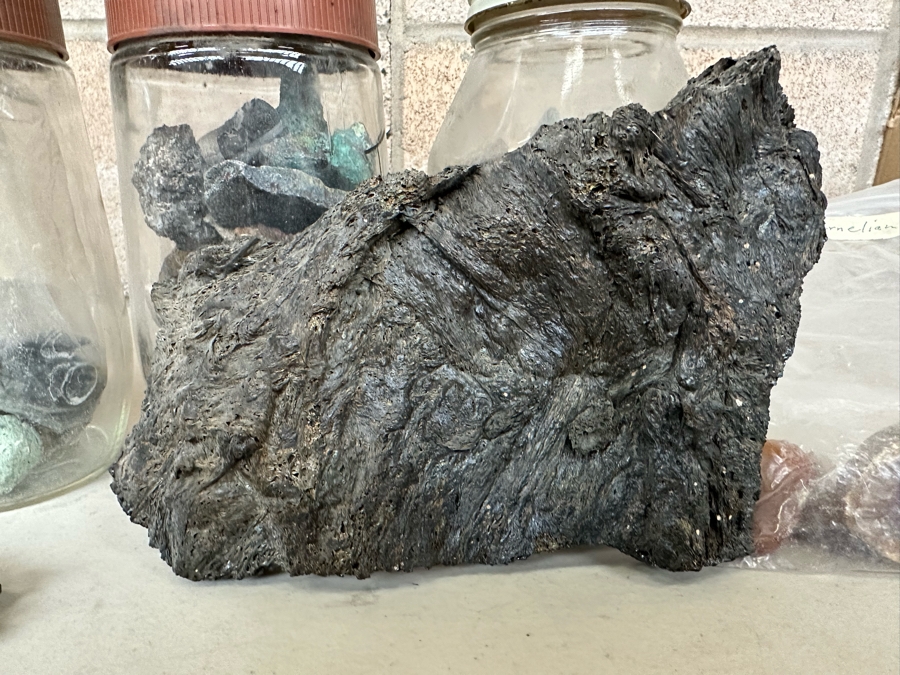 Collection Of Mined Minerals, Rocks, Tumbled Stones And Gold Flakes From Various Mines And Sites Including Dawson City Yukon, Tumco Gold Mine & Little Bodie Mine - See Photos [Photo 42]