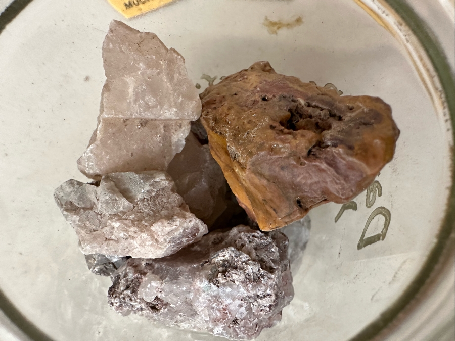 Collection Of Mined Minerals, Rocks, Tumbled Stones And Gold Flakes From Various Mines And Sites Including Dawson City Yukon, Tumco Gold Mine & Little Bodie Mine - See Photos [Photo 44]